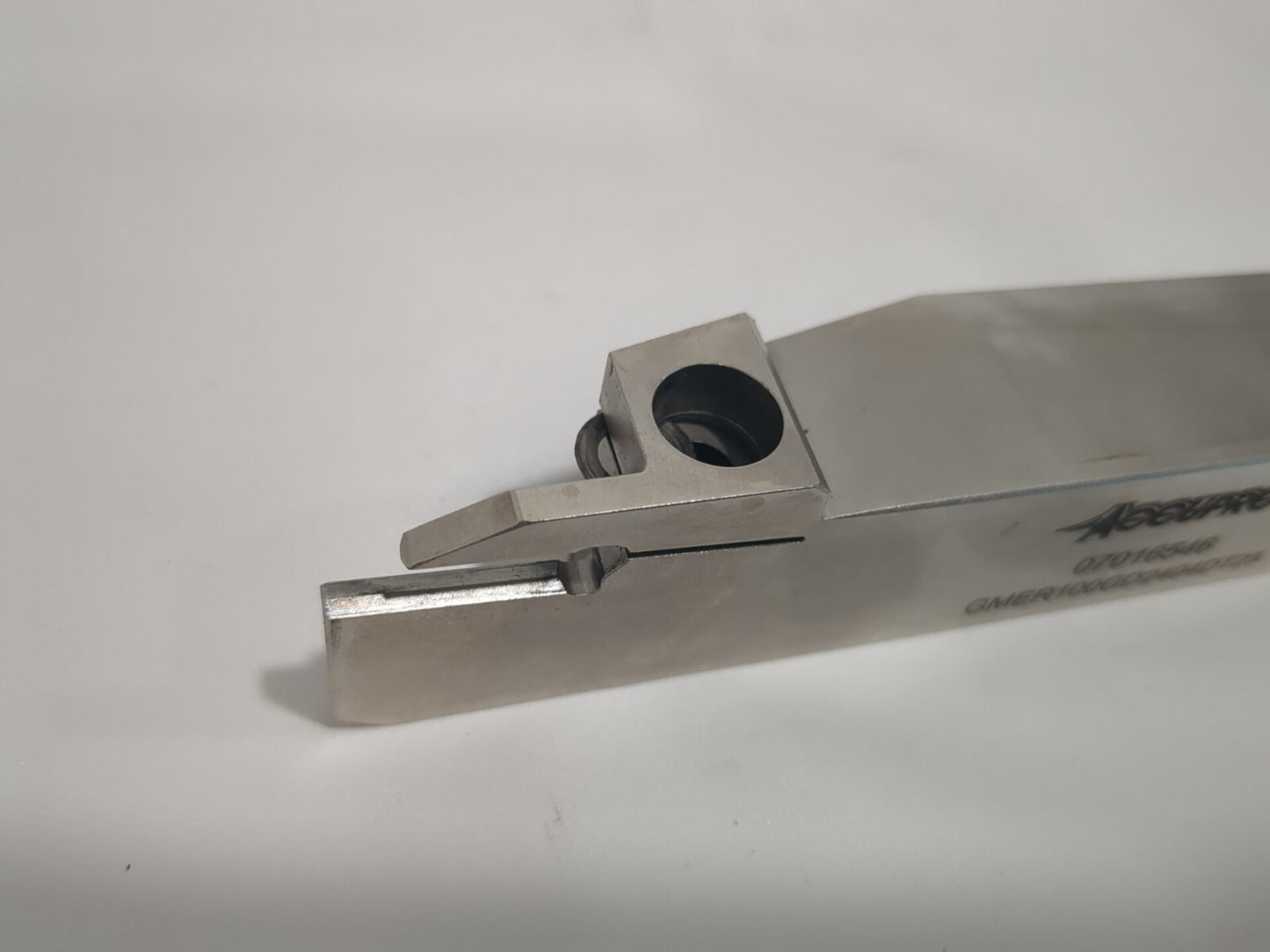 ACCUPRO Indexable Grooving Toolholder: GMER100GD2404DT25, 07016546