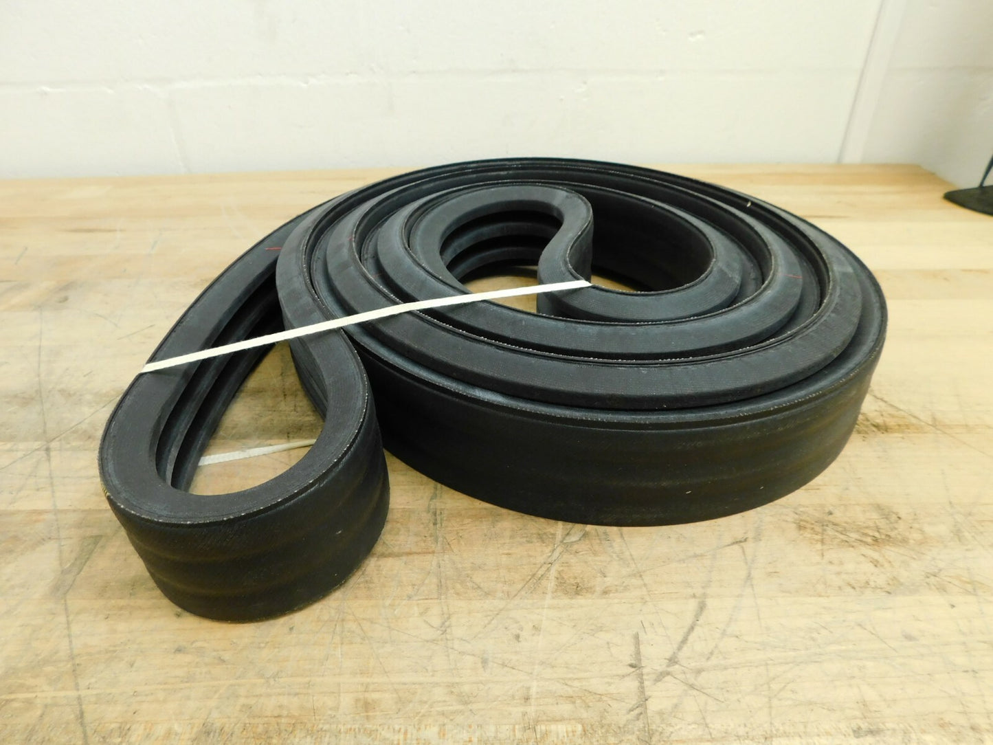 Thermoid Section V Neoprene Rubber V-Belt 3 Rib 5V2000