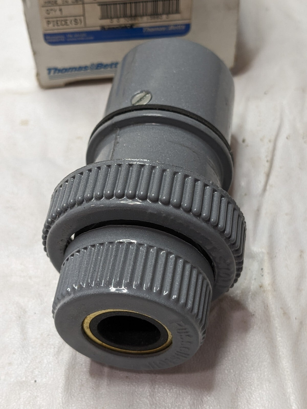 Thomas & Betts Male Connector 20A/125V Plug 3720U-1