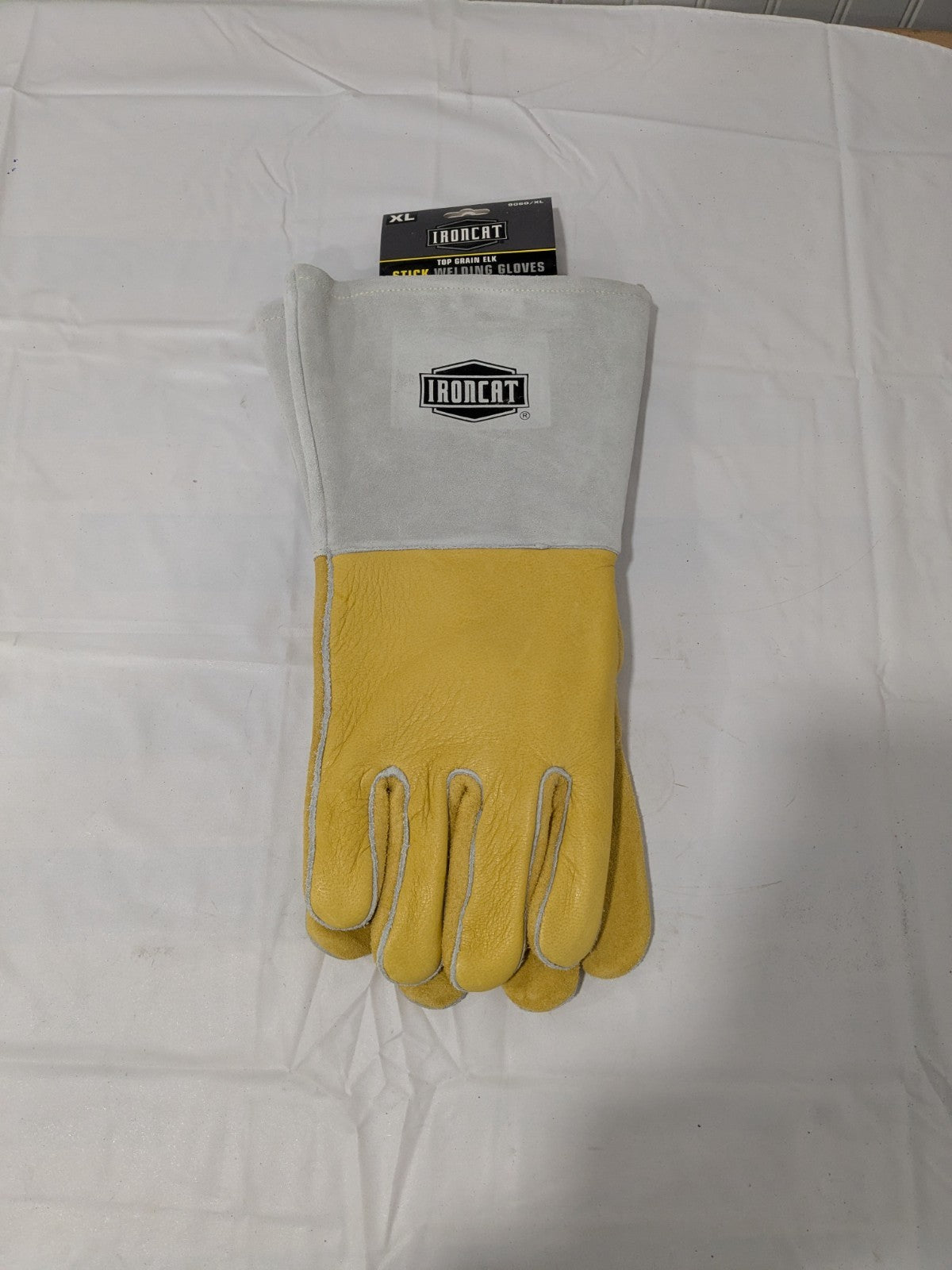 Ironcat Welding Gloves, Gauntlet Cuff, Reinforced Thumb 9060/XL