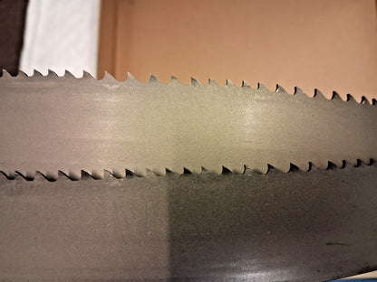 Irwin Blades Welded Bandsaw Blade 13ft 6" L x 1-1/4" W x 4-6 TPI 87859