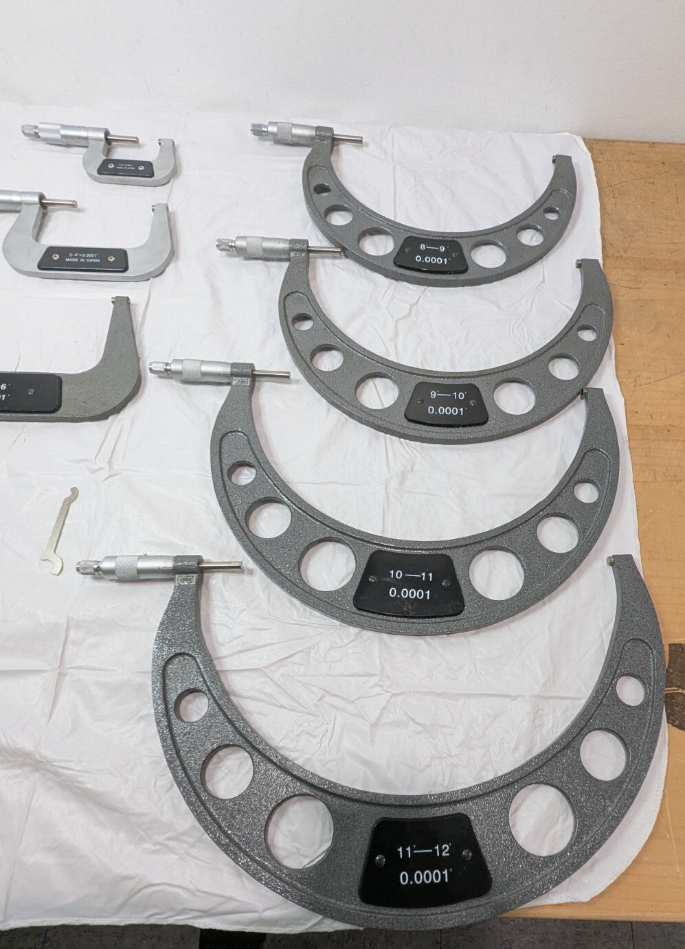 12 PCS Mechanical Outside Micrometer Set 0 - 12" Range W/O Standards INCOMPLETE