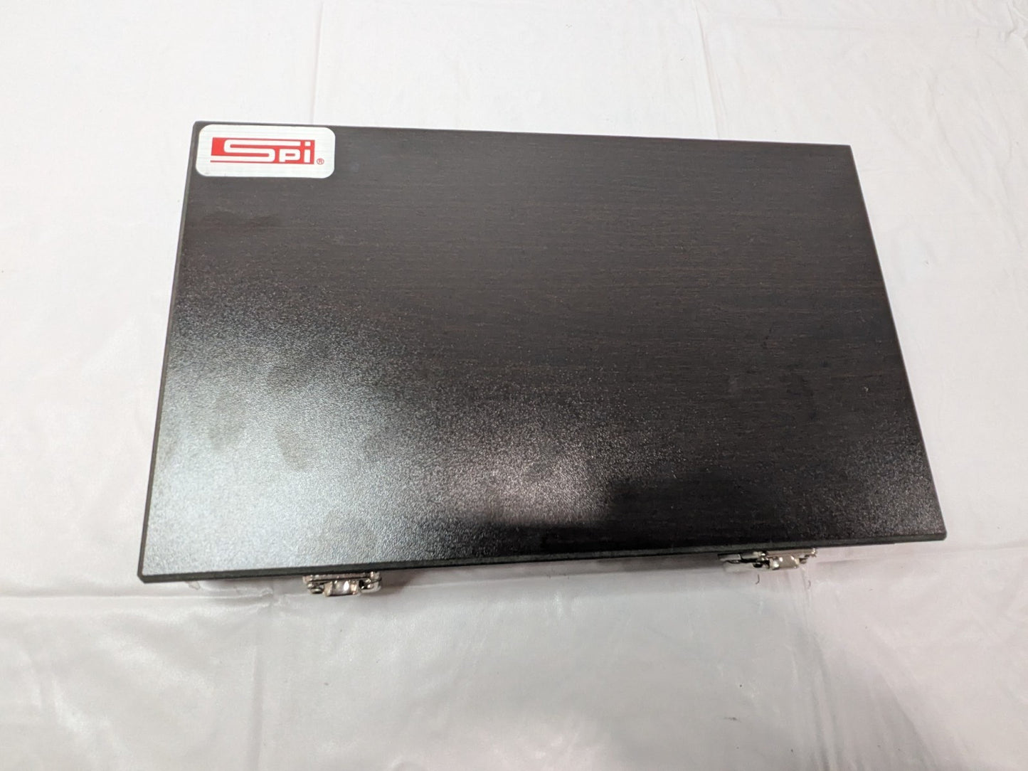 SPI 81 Piece Gage Block Set 0.05 to 4'' Range Economy Grade 30-912-0