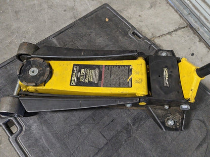 OMEGA LIFT EQUIPMENT 3.5 Ton Capacity Service Floor Jack 29038