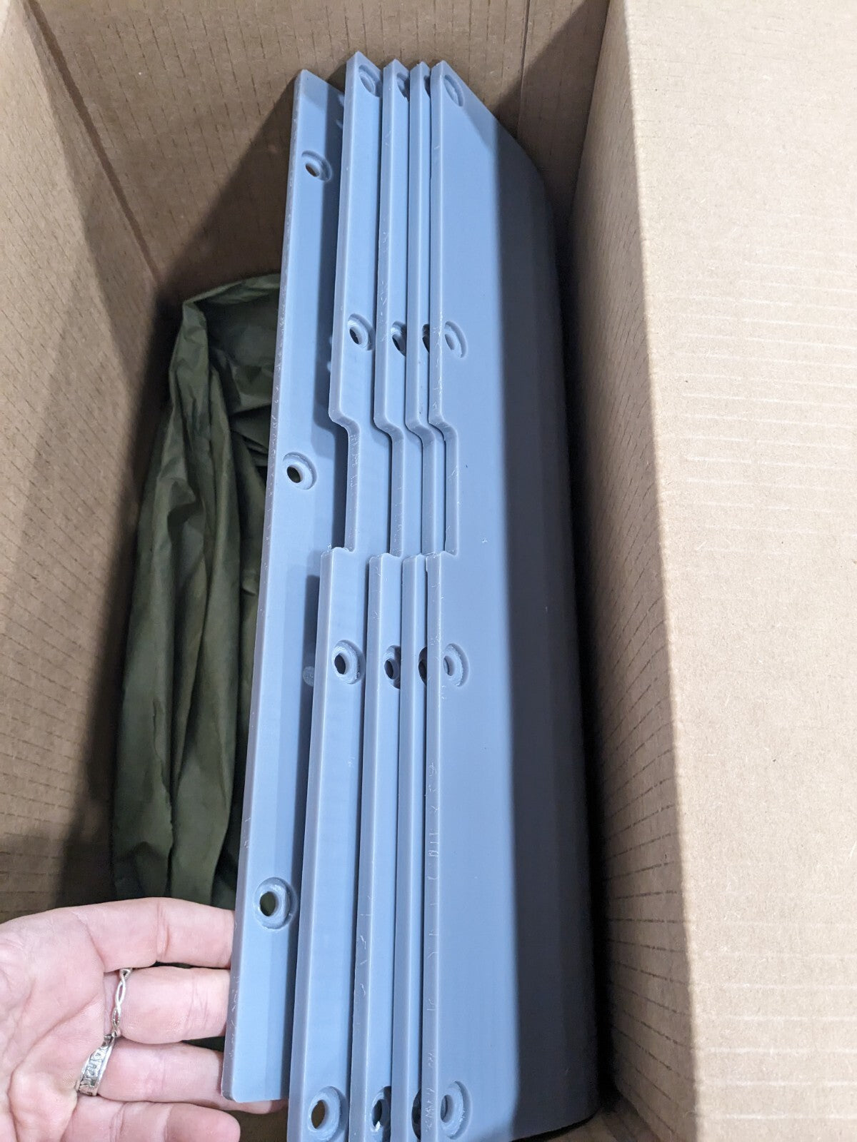 Agco DynaFlex Raper Poly Skid Panel Replacement 17-9/16" Qty 5 71451225