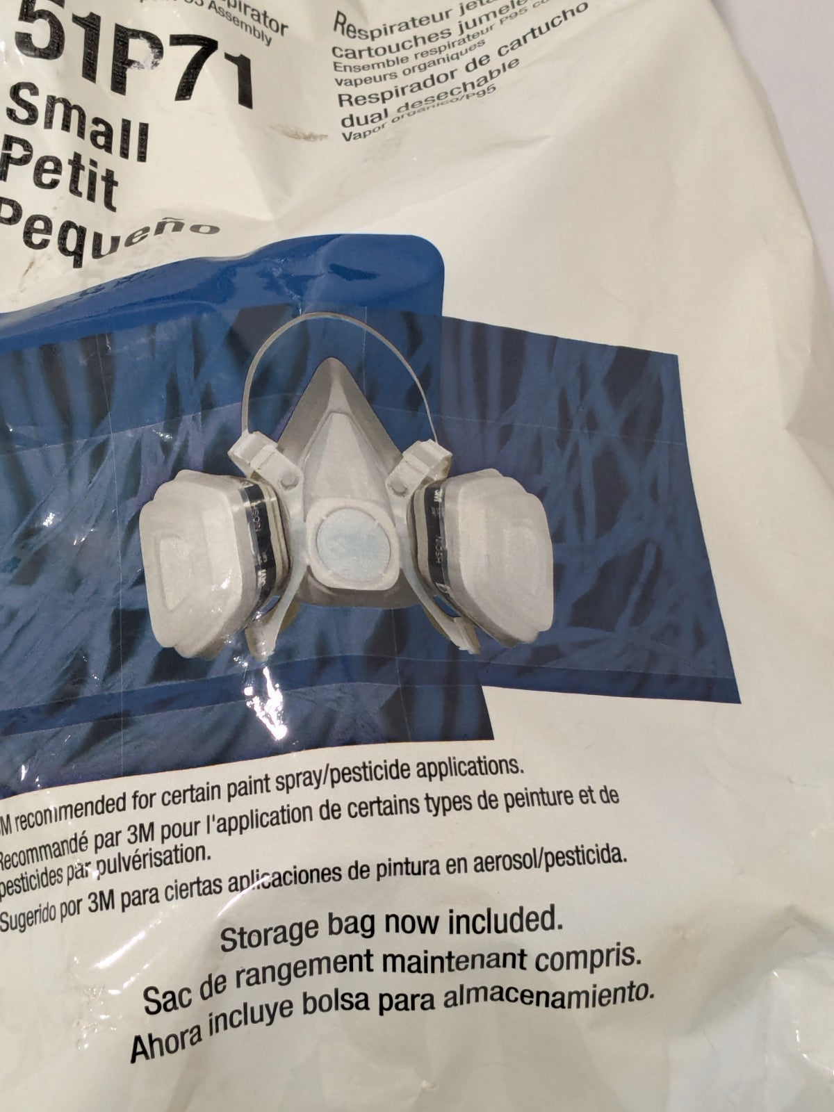 3M Half Facepiece Respirator with Cartridge: Sz Small 7000052079