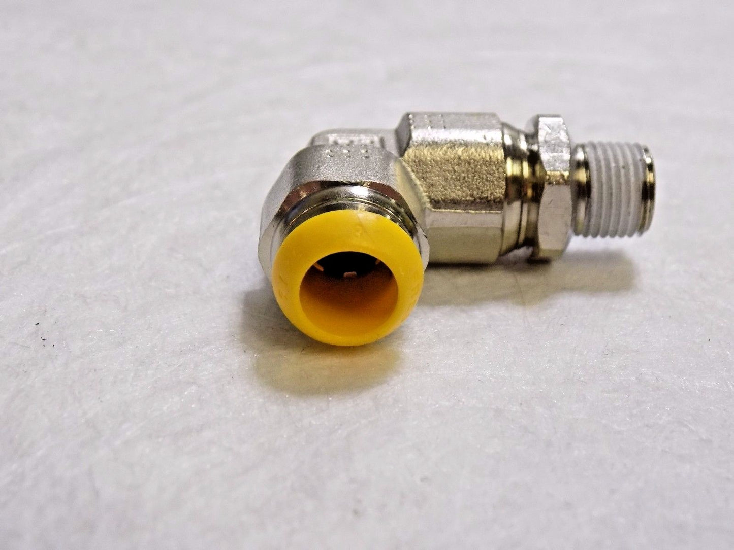 Barnes Dist. Prestolok Elbow 8mm Tube x 1/8" BSPT Male Qty 5 BD-11473-4