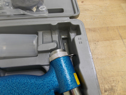 WorkSmart Riveting Hammer 3/16" Cap. 9/16" Stroke 4 CFM 1/4" NPT
