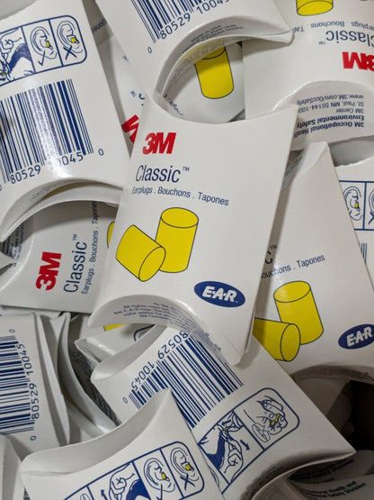 3M Earplugs 29 dB, Foam, Barrel, Roll Down, Uncorded Approx 200 Pairs 7000002299