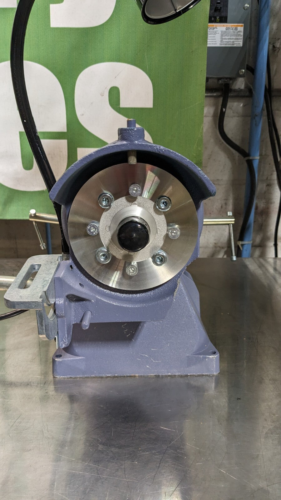 BALDOR RELIANCE Bench Grinder 6" Wheel Dia 1-1/4" Arbor Hole 3600 RPM .5 HP 500