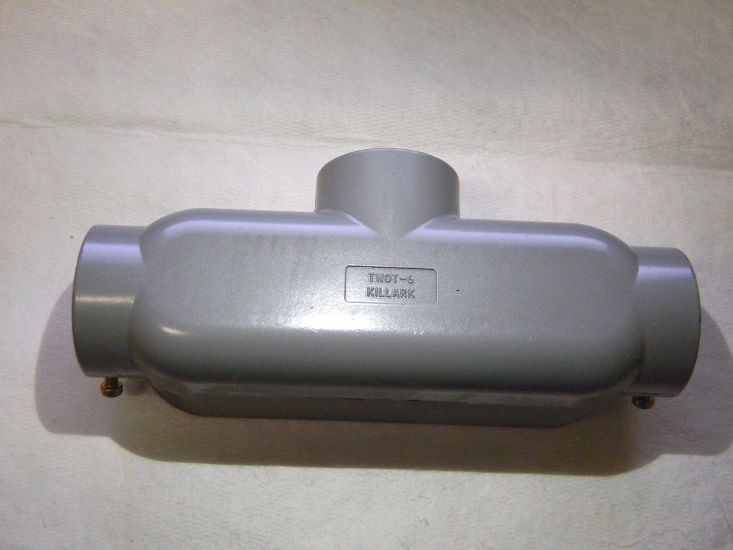 Hubbell Killark 2" Trade T Set Screw Form EMT Aluminum Conduit Body TWOT-6