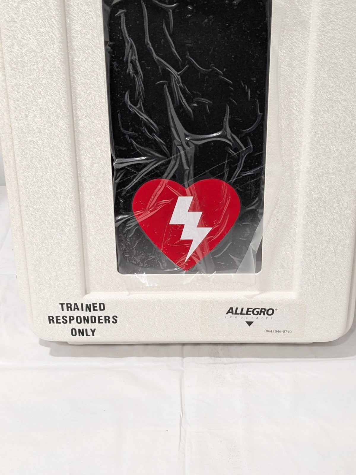 Allegro Plastic Defibrillator Wall Case 14" Wide x 18" High x 9-1/2&qu