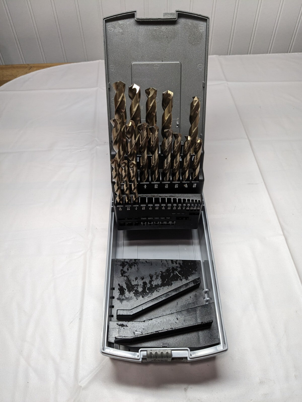 Precision Drill Bit Set Jobber Length Drill Bit, 16 Pc, 135 ° 5995620 INCOMPLETE