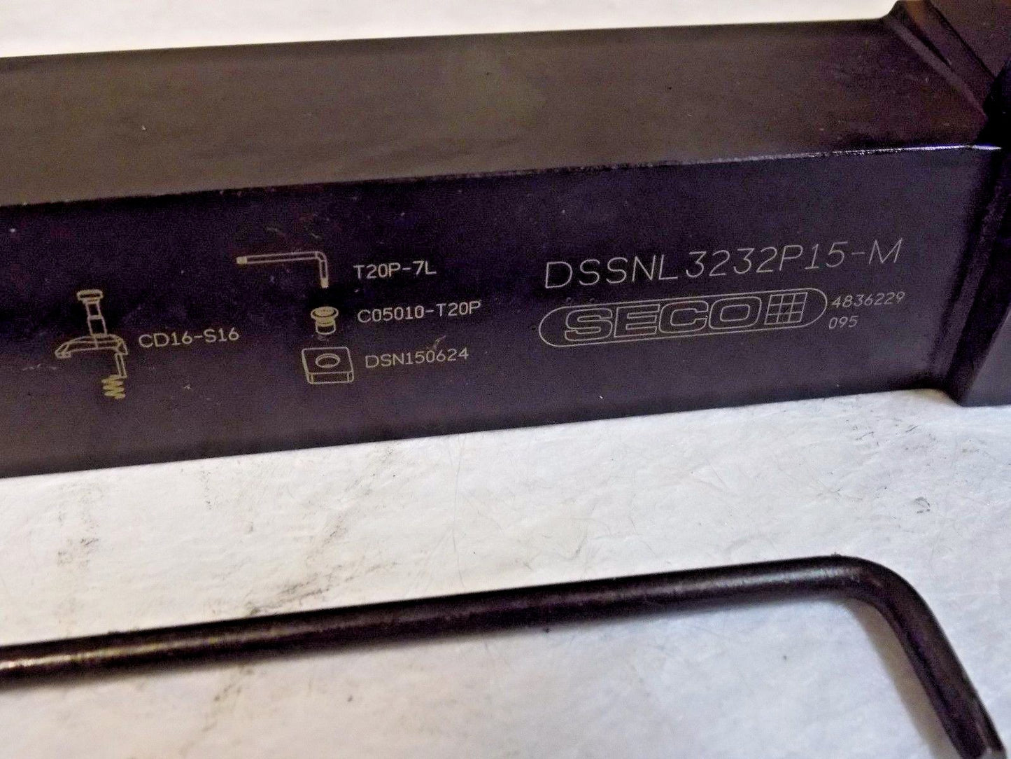 Seco Insert Indexable Turning Toolholder DSSNL3232P15-M LH 45º  34317