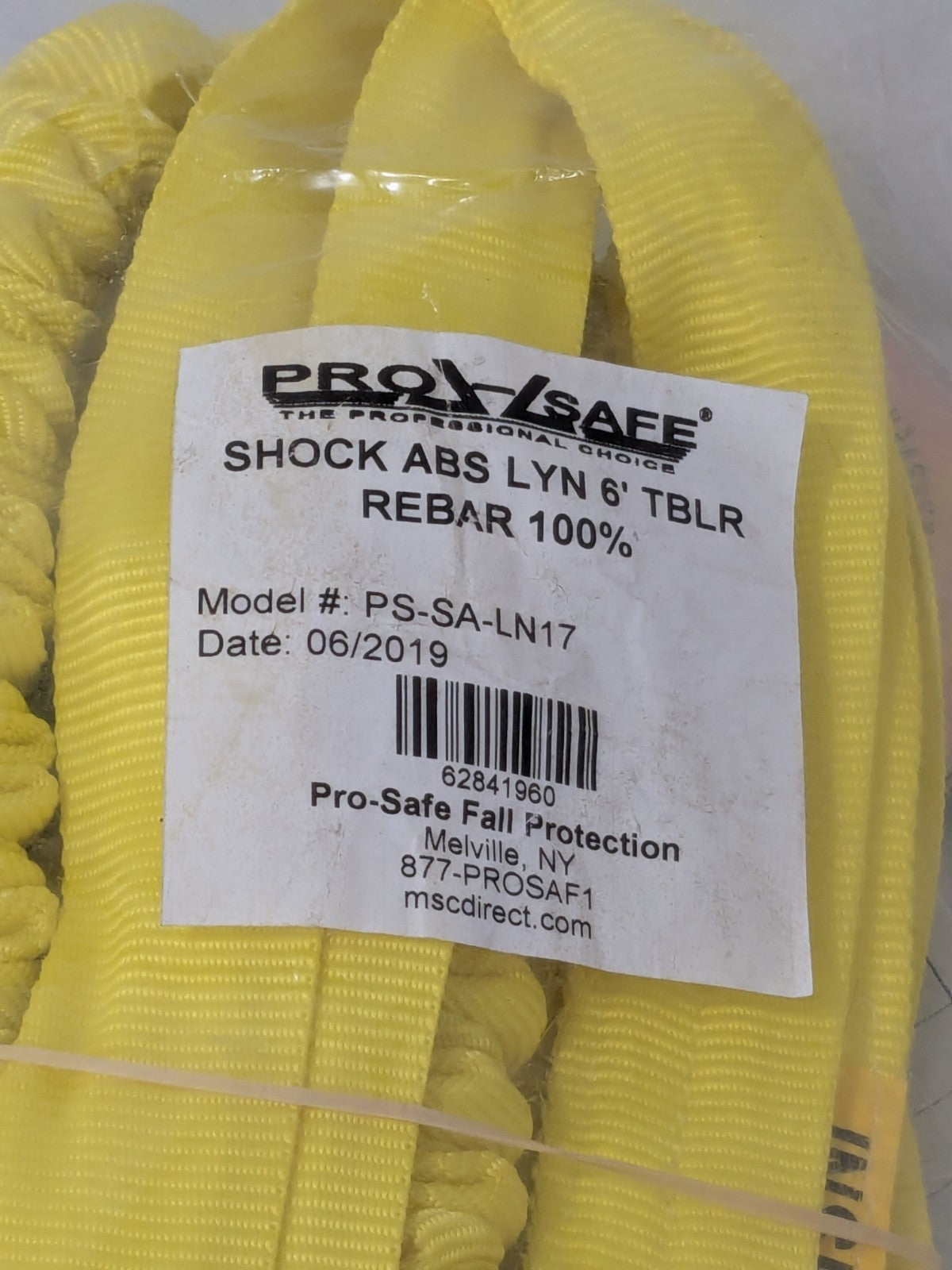 PRO-SAFE 2 Leg Locking Snap Hook Harness 6 ft. 350 Lb Cap. PS-SA-LN17