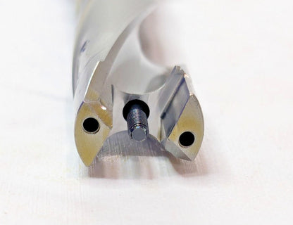 Kennametal Replaceable-Tip Drill 15.5 to 15.87 mm Dia Through Coolant 1792328