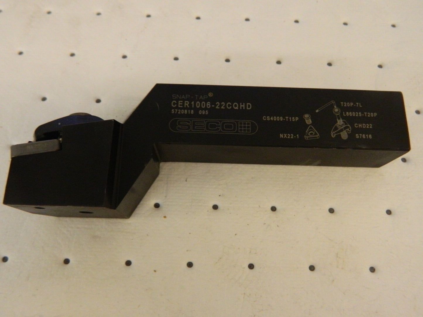 SECO Indexable Threading Toolholder: External RH 1 x 1" Shank 02462842