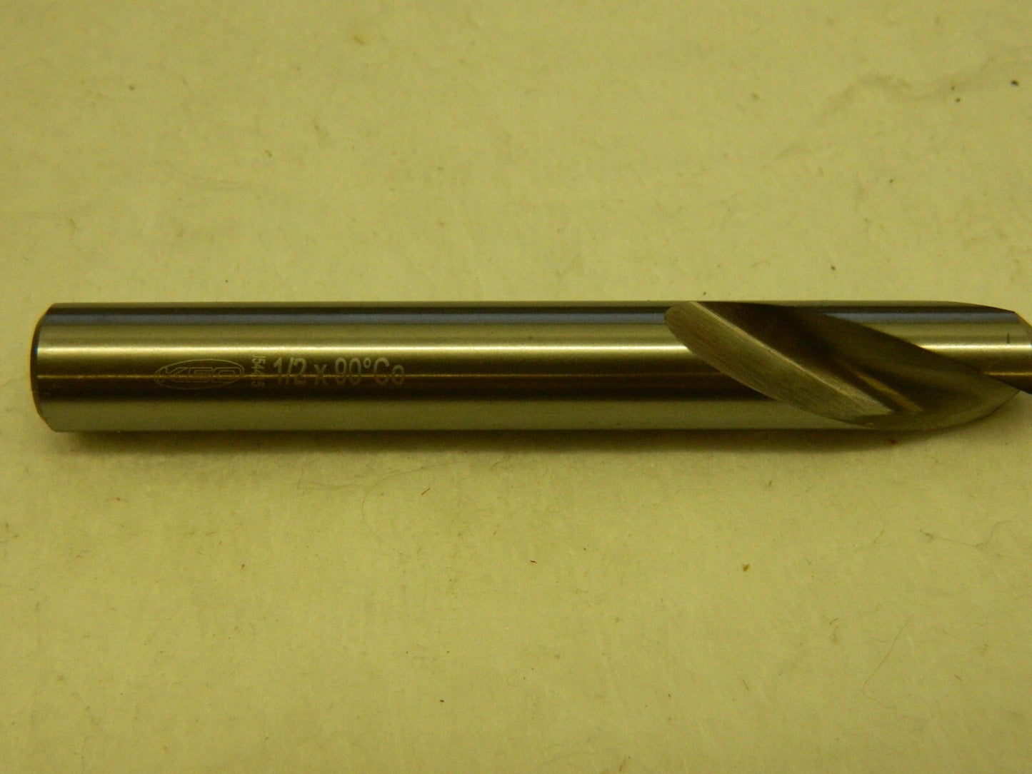 KEO 90&deg Bright/Uncoated, 1/2" Shank Diam, RH Cut 32123