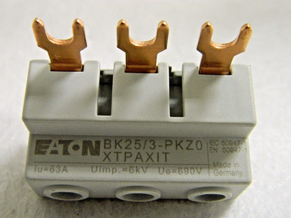 Eaton Cutler-Hammer  Starter Incoming Terminal QTY 3 08805574