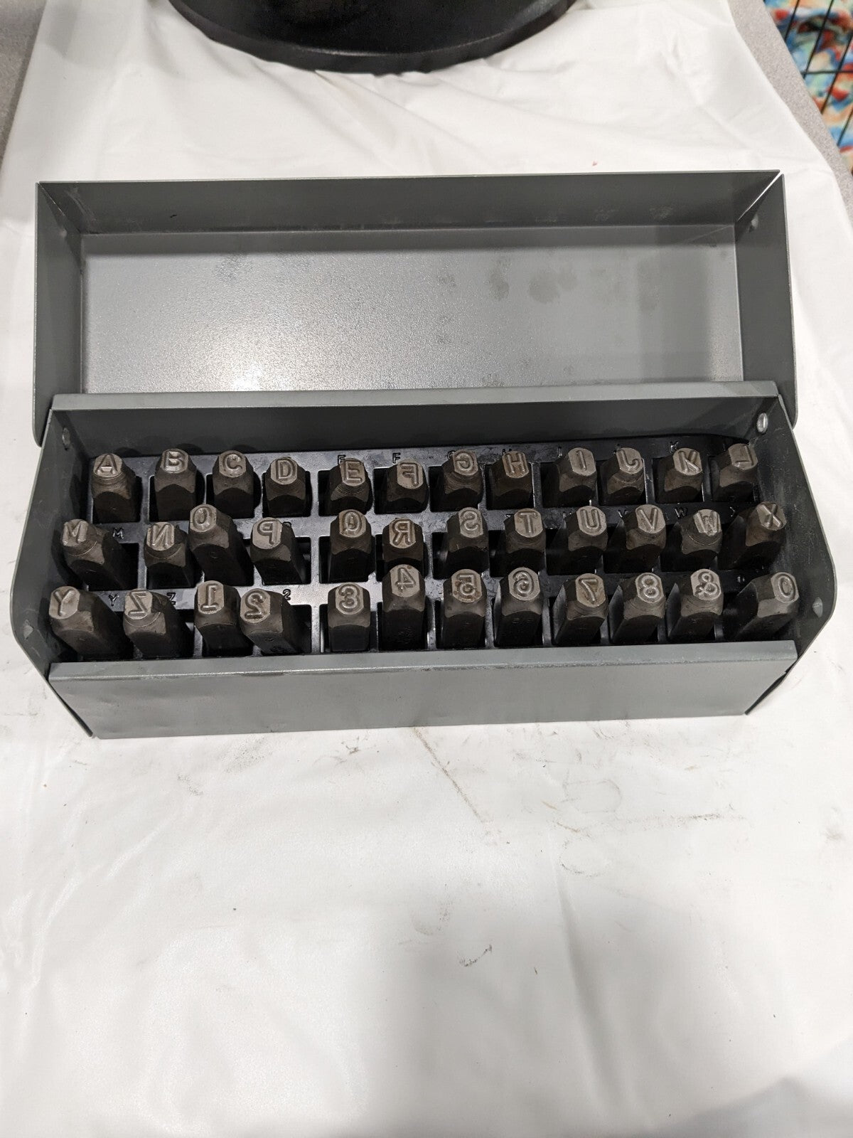 C.H. HANSON Low Stress Round Face-Full Stamp Set: 1/4" Character, 36 pc 26188