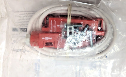Allen-Bradley Rectangular Molded ABS Red Switch &amp; Actuator 250VAC 440N-G0202
