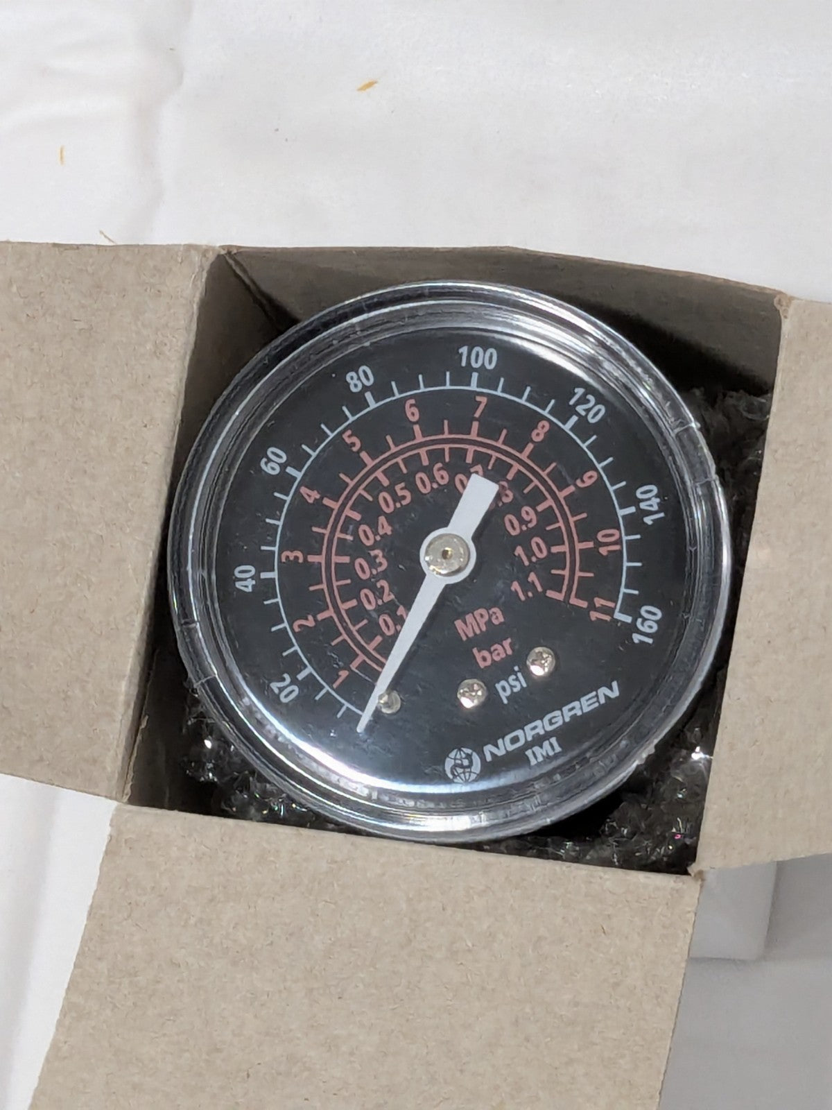 Norgren Excelon Air Filter / Regulator 5-150PSIG 3/8 B73G-3AK-QD3-RMG
