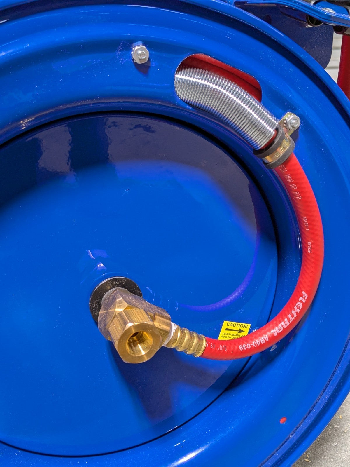 CoxReels Retractable Dual Hose Reel 50 Ft x 3/8 In C-LP-350-350 Scratch N Dent