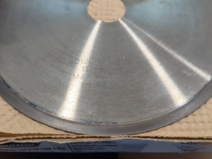 NORTON Surface Grinding Wheel 8" Dia 1-1/4" Hole 120 Grit 69014192169