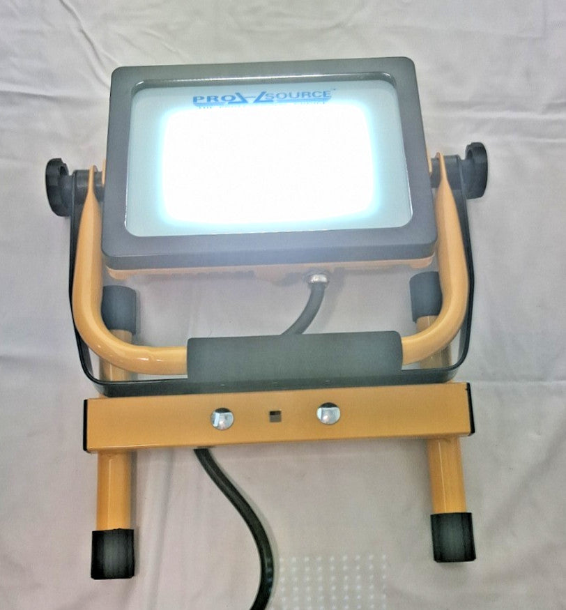 Pro-Source LED Portable Work Light 5000 Lumens 52W 5' Cord LWLP5000A-PRO