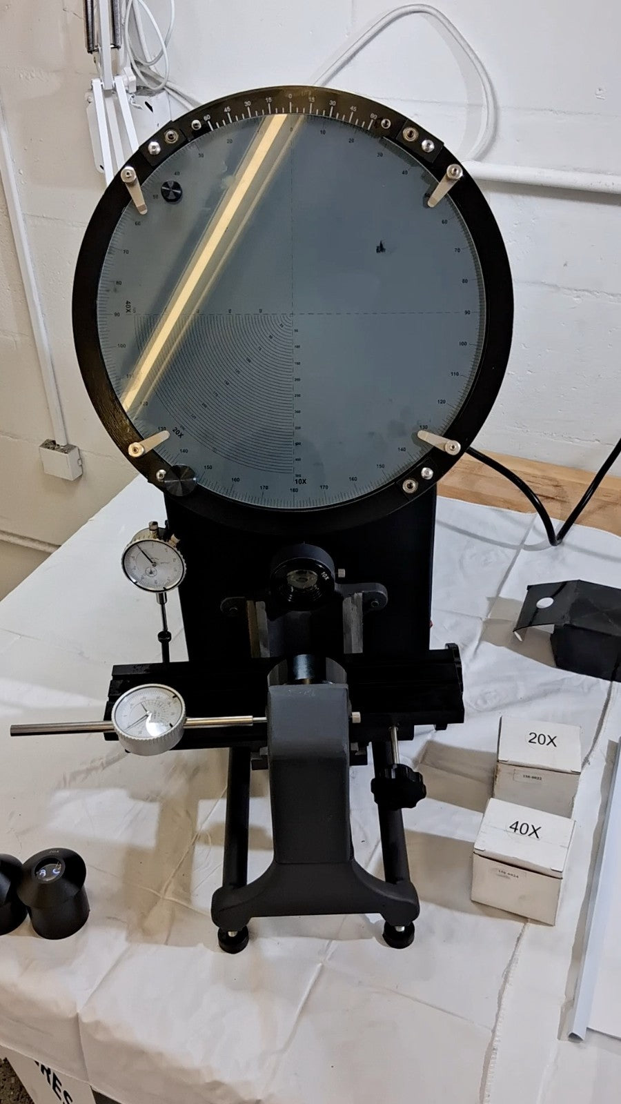 SPI Optical Comparator 12" Screen Dia Horizontal Orientation 12-526-0