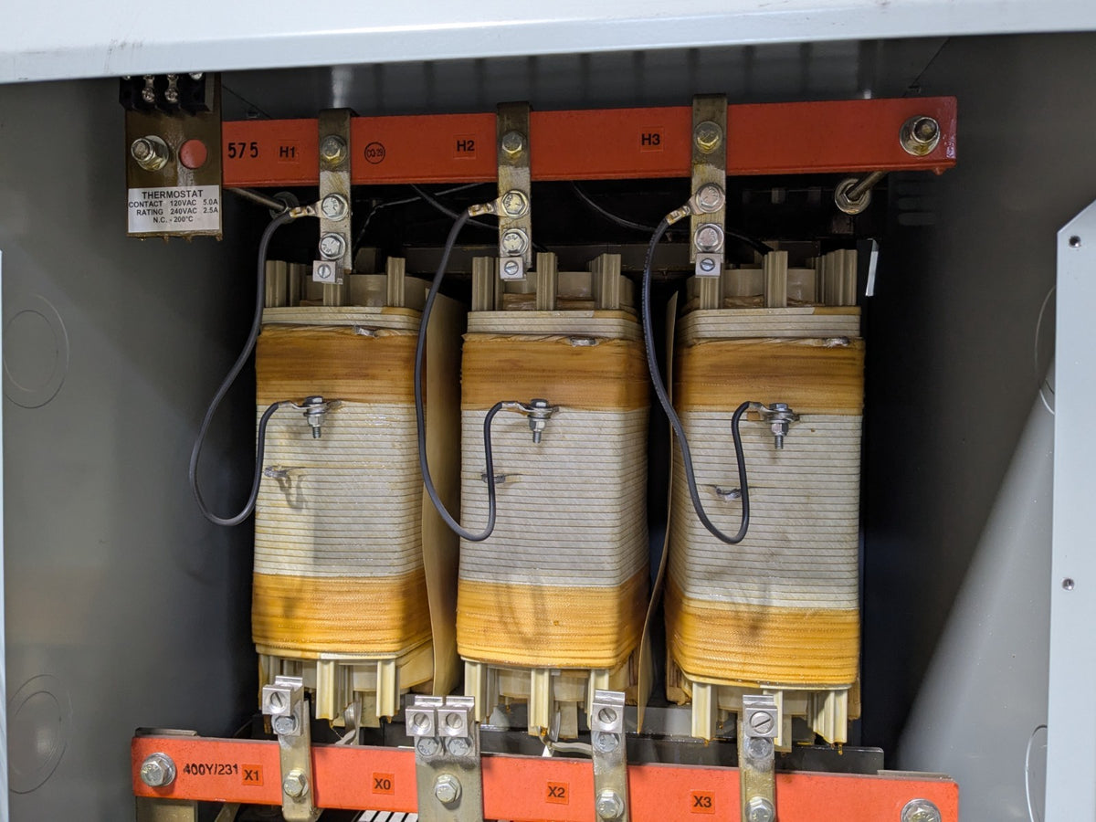 Hammond 51kVA Dry Type Drive Isolation Power Transformer 3 Ph 575V DM051NH