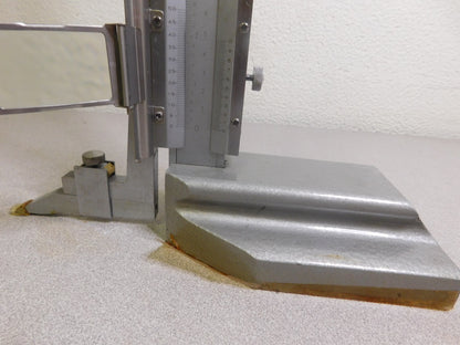 Precision Vernier Height Gage 0-24 Range Steel 0.02mm Graduation 622-8524