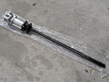 Lincoln High Pressure Pneumatic Grease Pump Kit for 16 Gal. Drum Model 917