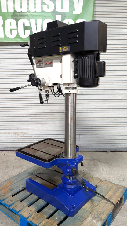 VECTRAX 20" Floor Standing Drill Press 1.5 hp 220V RF-401VS/1  *NOT WORKING*