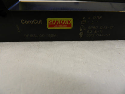 SANDVIK COROMANT 25.4mm Max Depth External RH Indexable Grooving/Cutoff 5740995