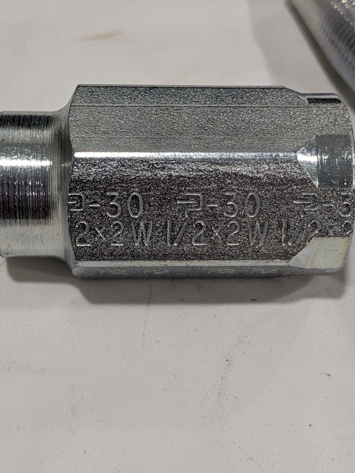 Parker 316 Stainless 1/2" Hose Fitting -8 JIC P-30