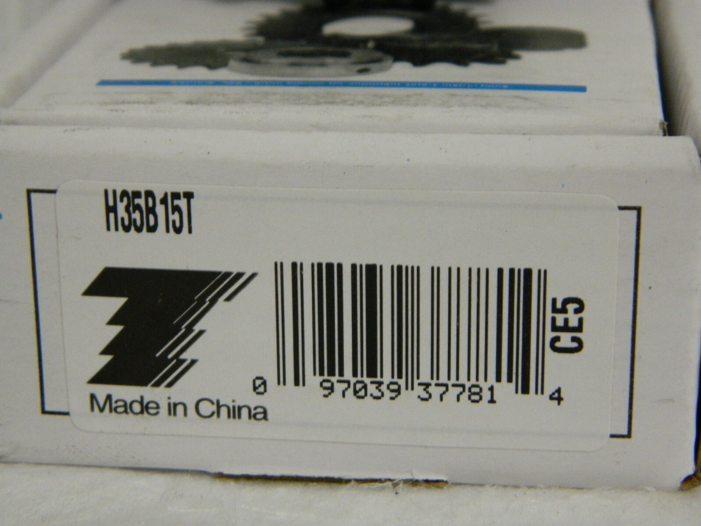 Tsubaki Min Plain Bore Sprocket 15 Teeth 3/8" Chain Pitch Chain Size 35 H35