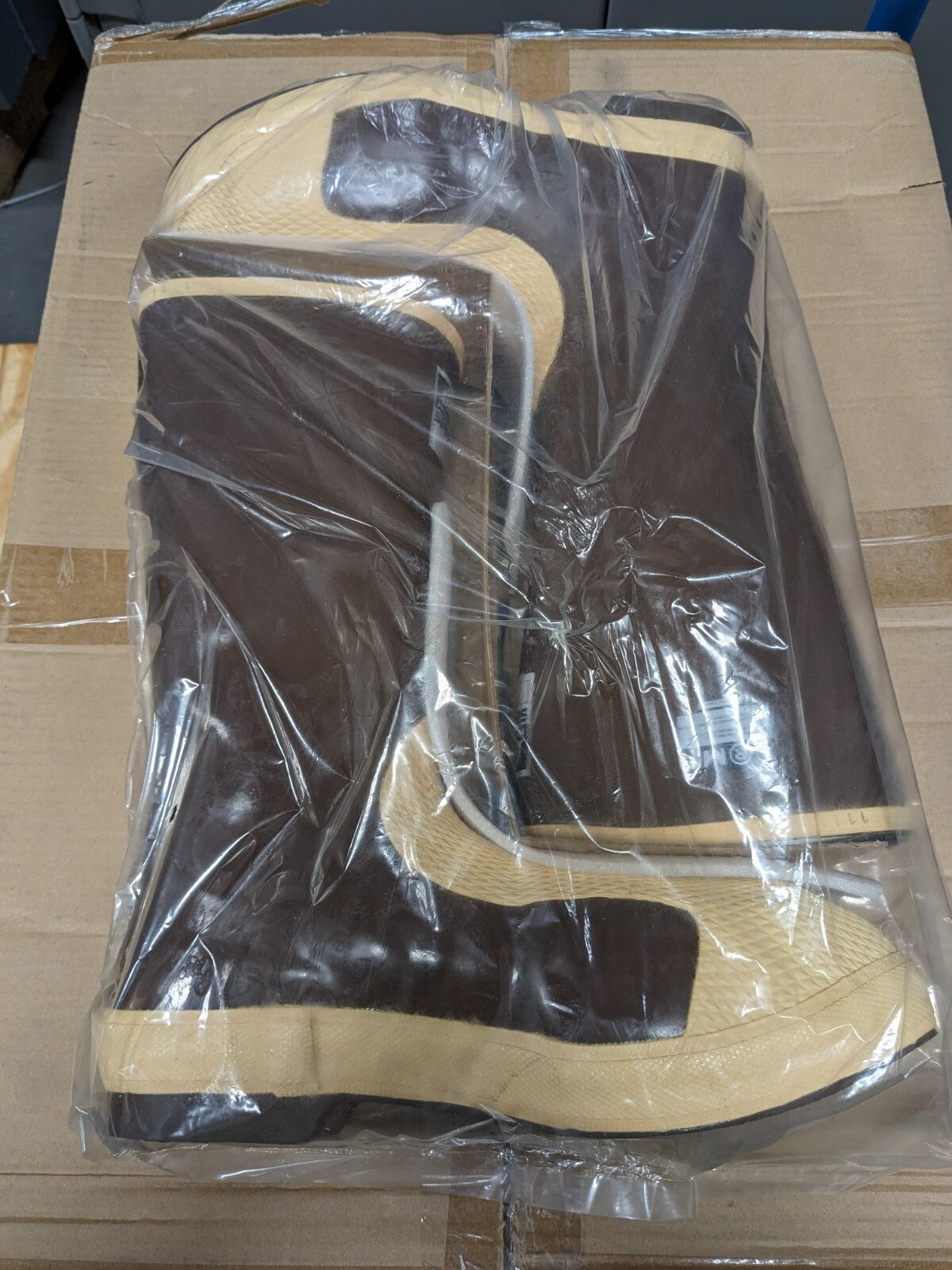Servus Neoprene Steel Toe Work Boots Brown/Tan Mens Size 13 22206