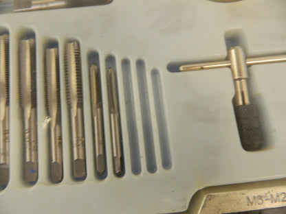 Interstate #4-40 to 1-14 Tap, NPT, UNC, UNF Tap & Die Set INCOMPLETE CCT1569