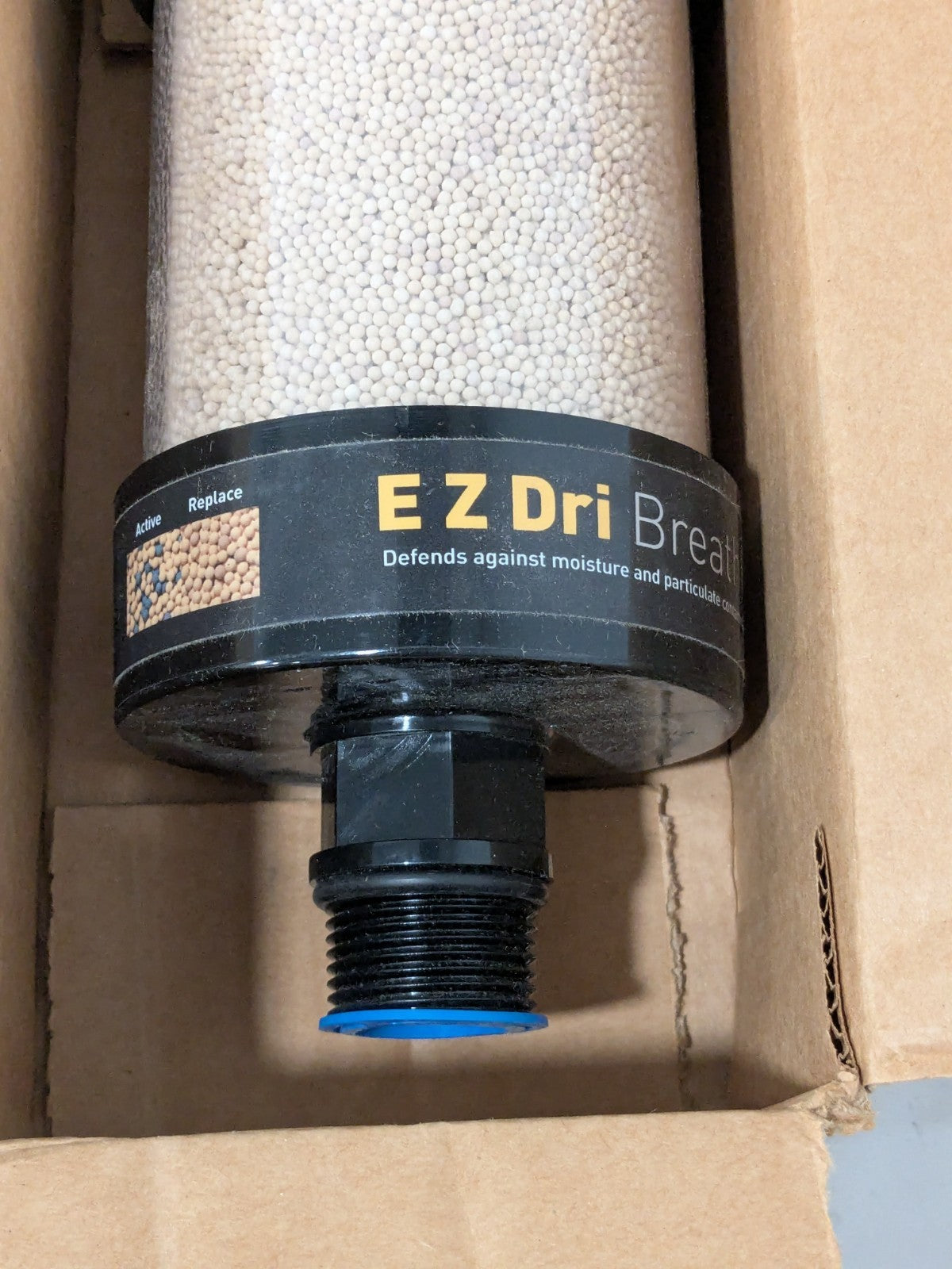 Parker Desiccant Breathers: Thread Standard: MNPT; Diameter 3-7/8" 934331