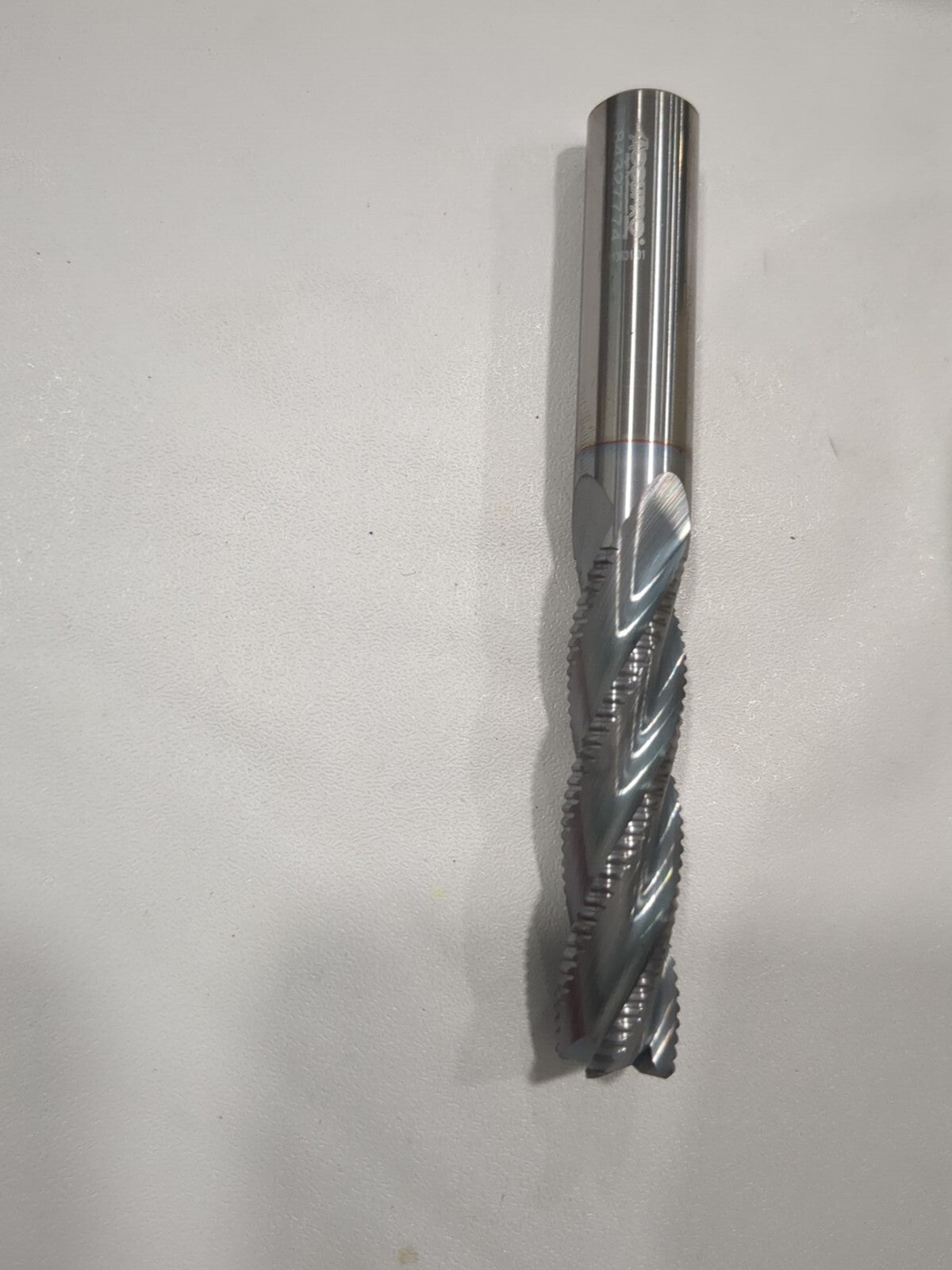 ACCUPRO Roughing End Mill: 1/2" Dia, 4 Flute Solid Carbide Single End 2500071