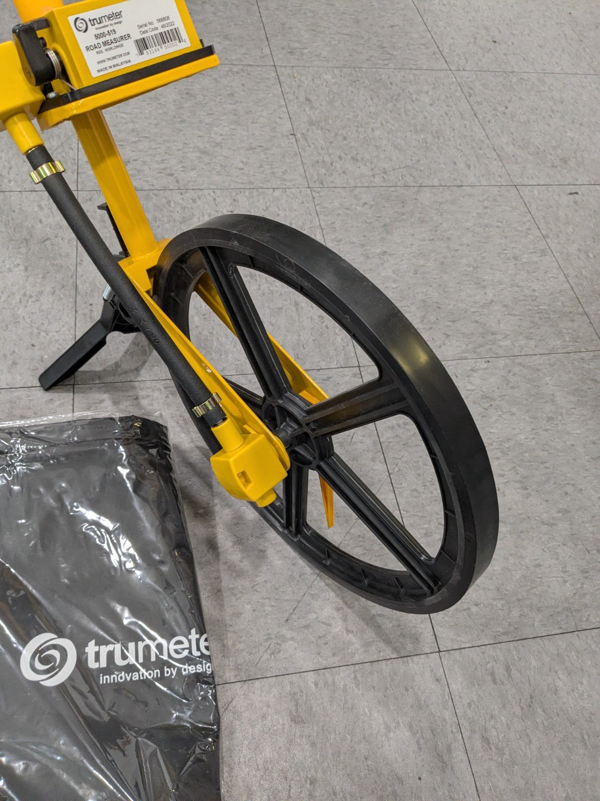 Trumeter Measuring Wheel 10,000' Counter Limit, 39" OAL, Yellow/Chrome 5000-519