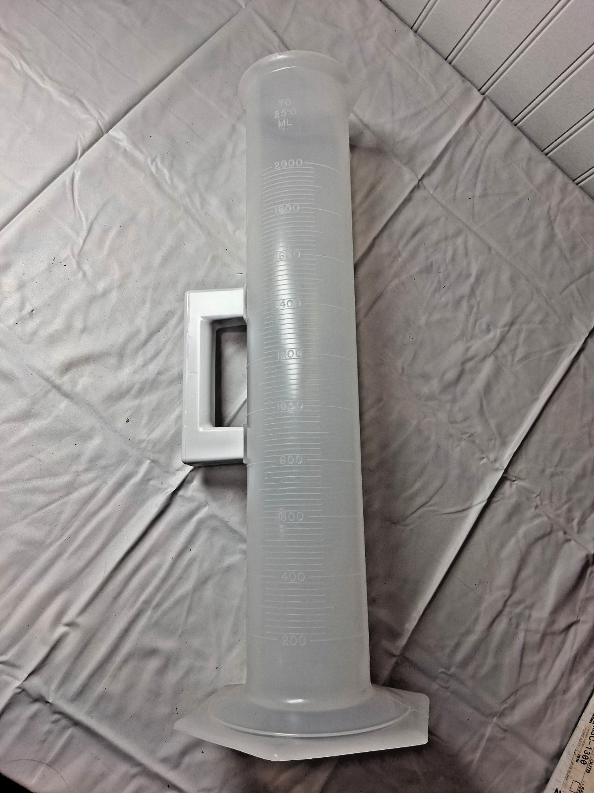 Bel-Art Polypropylene Graduated Cylinder 2000 mL Capacity 284612000