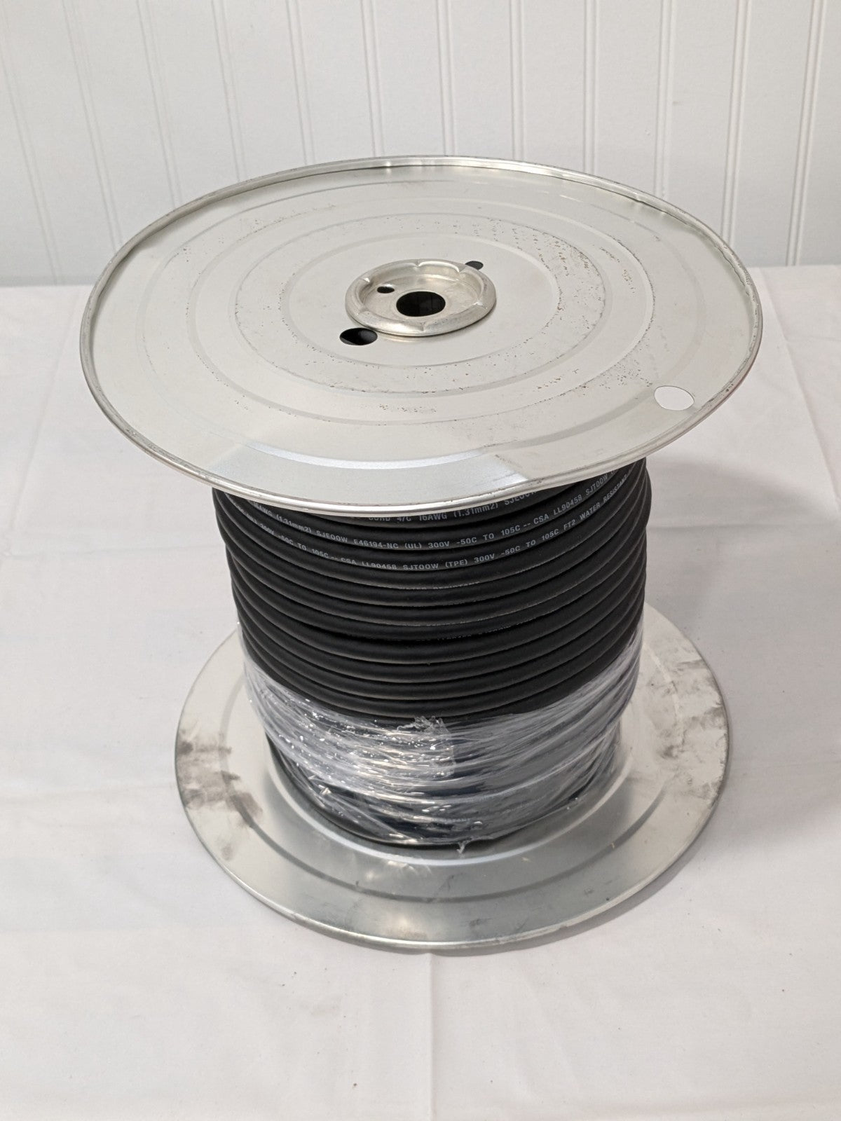 Southwire 16/4 Gauge/Conductors, Black Indoor & Outdoor Replacement Cord 125'