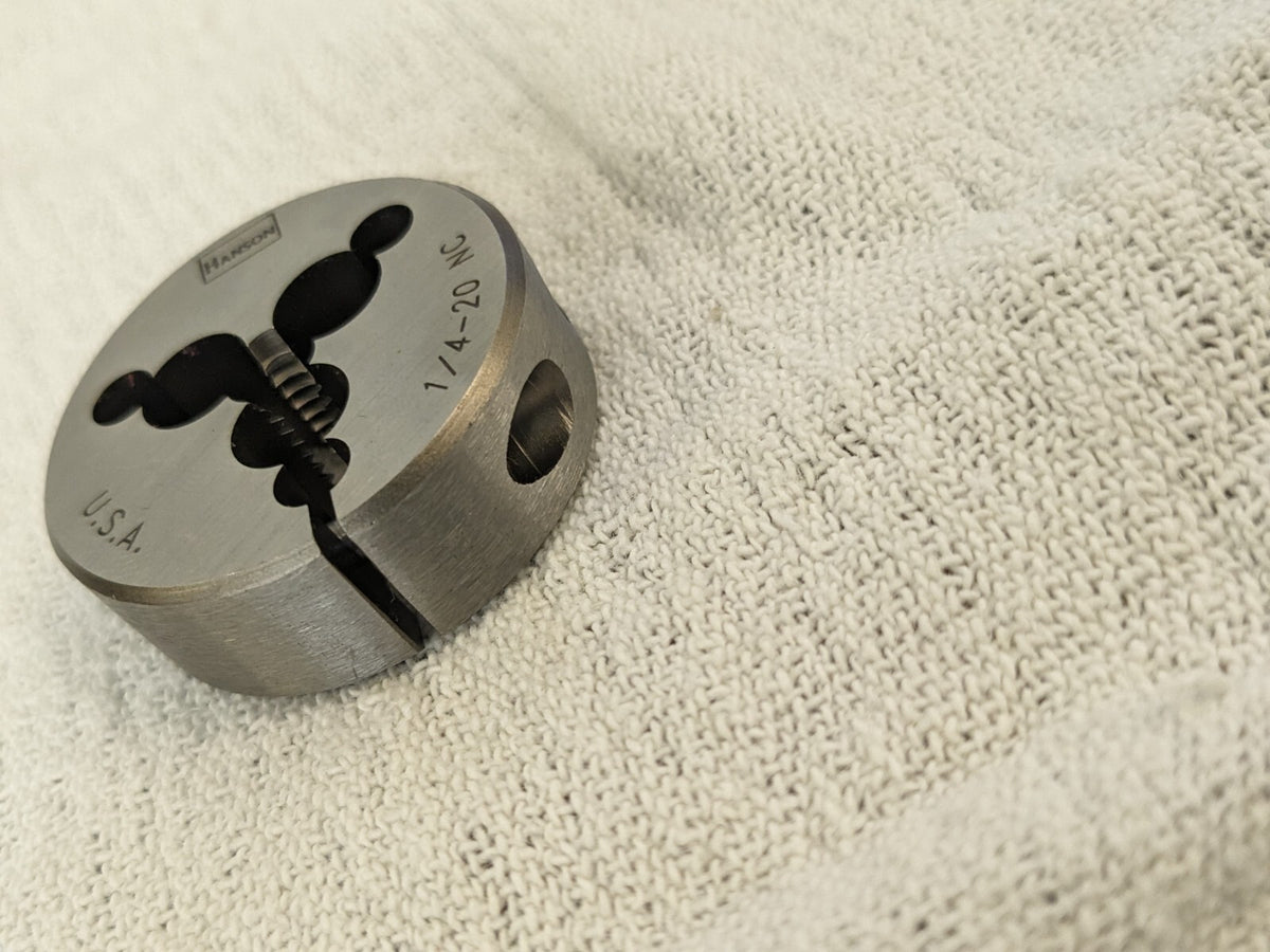 TITAN USA Round Die: 1/4-20, 1-1/2" OD HSS TE80128