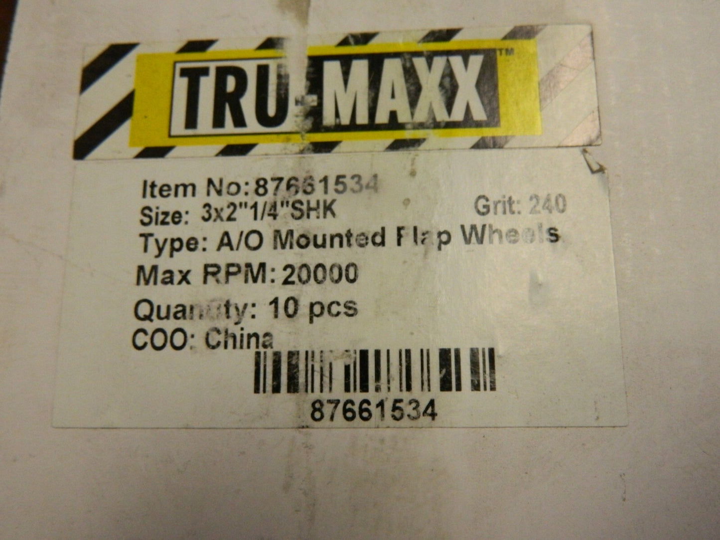 Tru-Maxx 3" Diam x 2" Face Width Very Fine AO Coated Mounted Flap Whee