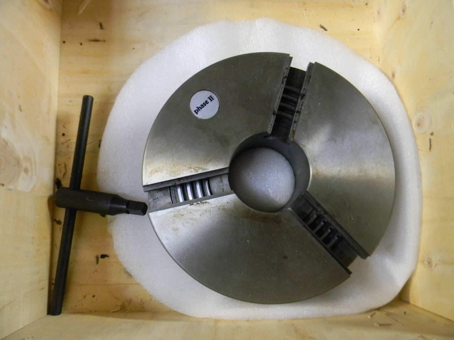 Phase II 10" dia 3-Jaw Self Centering Lathe Chuck Plain Back w/o Jaws 559-115