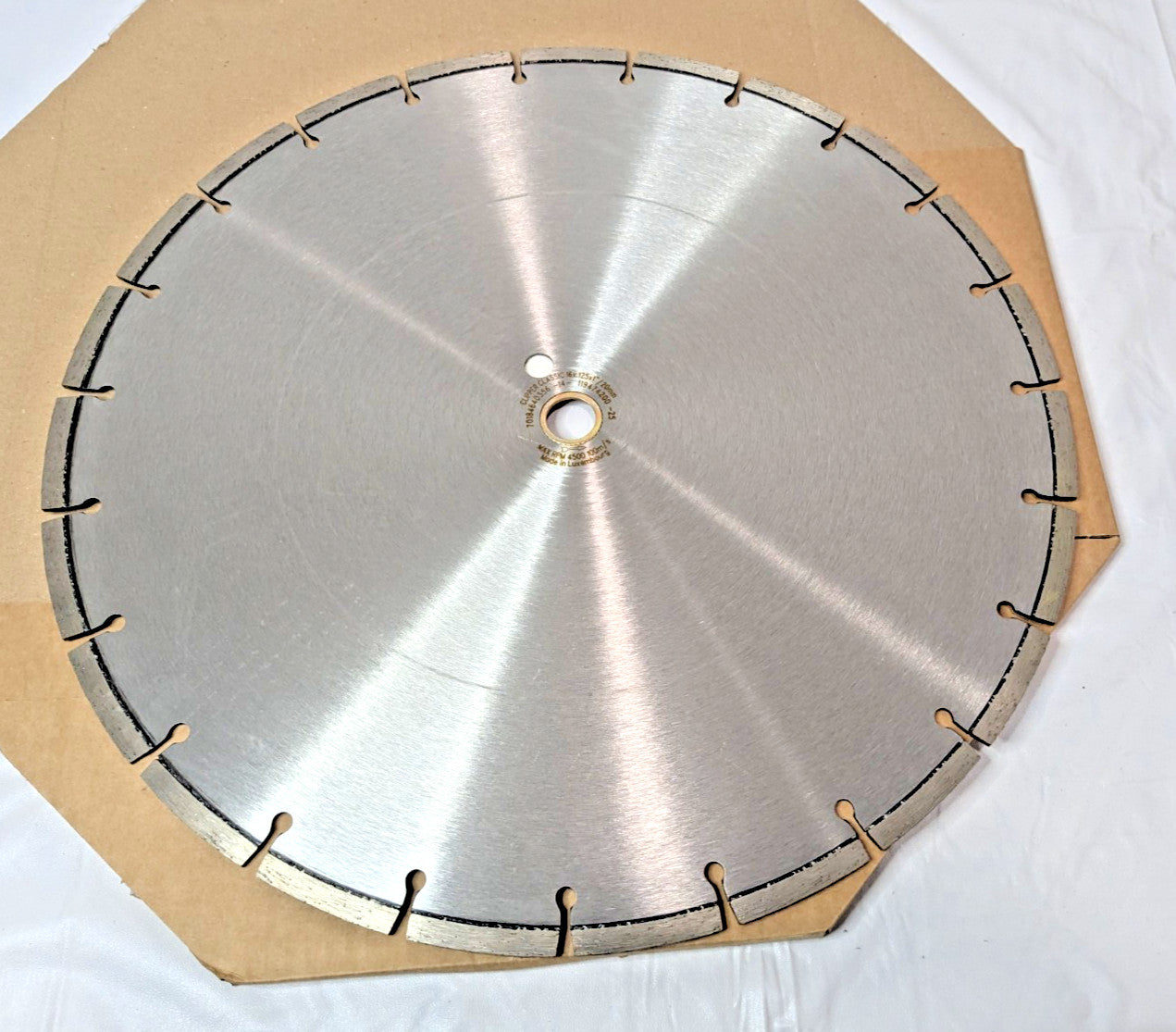 Norton Clipper Classic Segmented Blade 16" x .125" x 1"/20 mm 70184640356