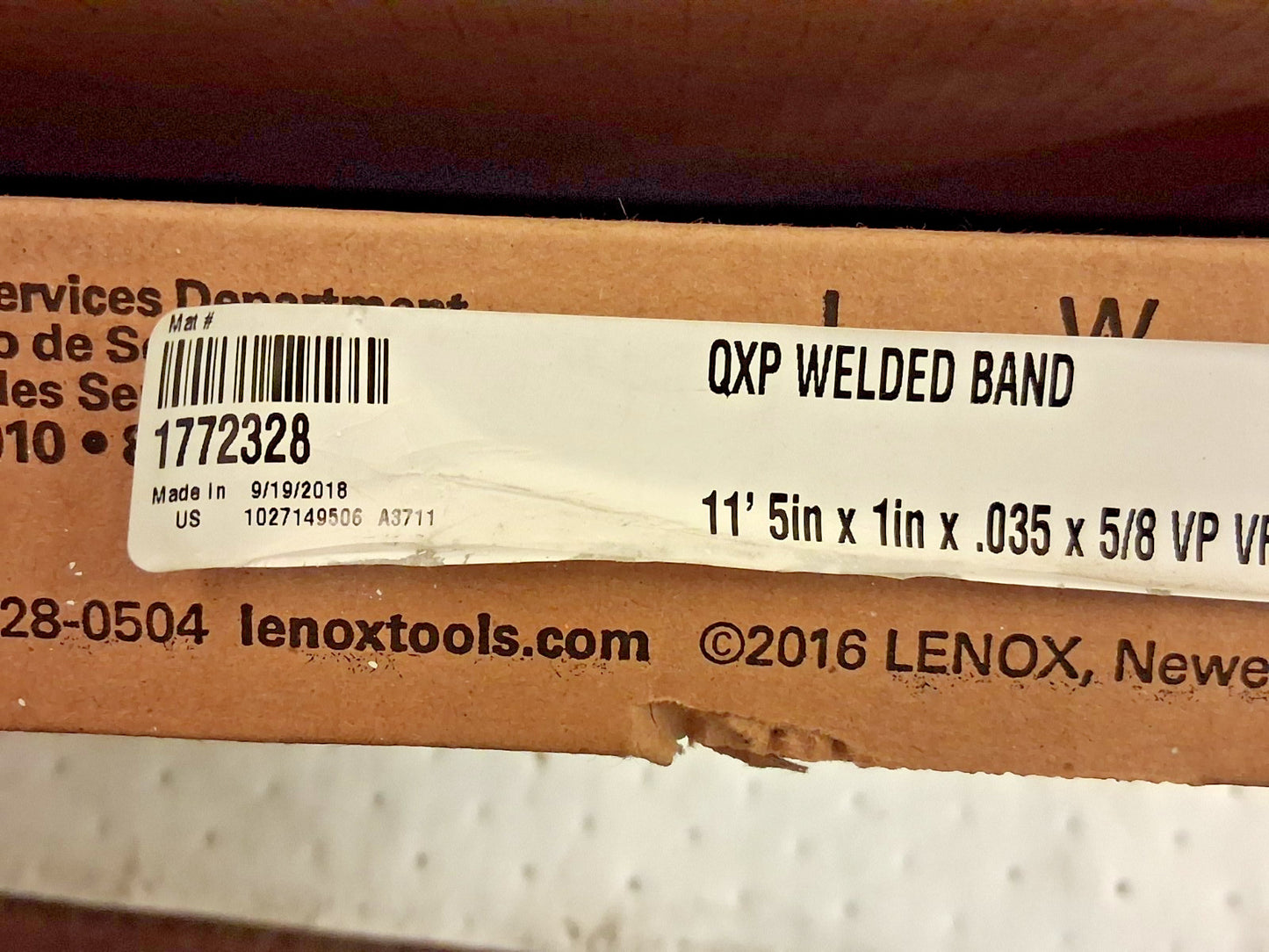 Lenox Welded Bandsaw Blade 11ft 5" Long x 1" Wide 5-8 TPI 1772328