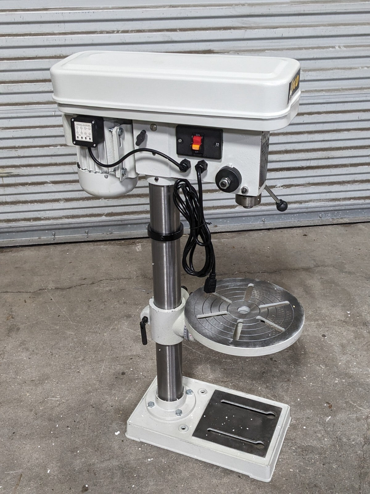 Enco Step Pulley Floor Drill Press 13" Swing 16-Speed 250 - 3100 RPM 115v